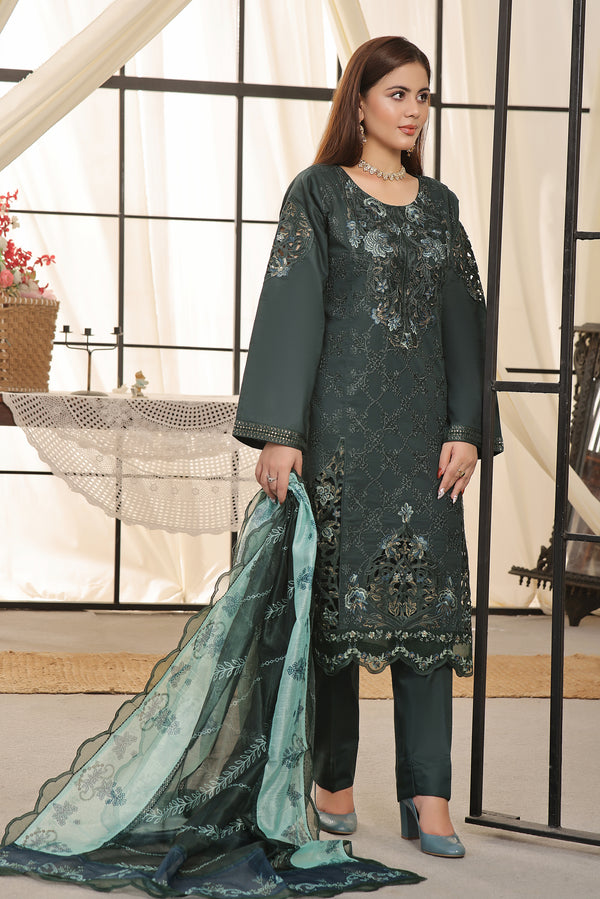 3 PIECE - EMBROIDERED CHIKANKARI LAWN SUIT 517K