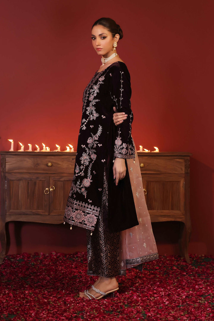 3 PIECE - EMBROIDERED VELVET SUIT 140K - Dressline Fabric